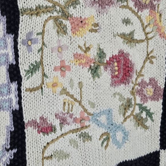 Vintage Chunky Knit Floral Cottagecore Shabby‎ Chic Sweater Hand Knit Size small - Picture 7 of 8